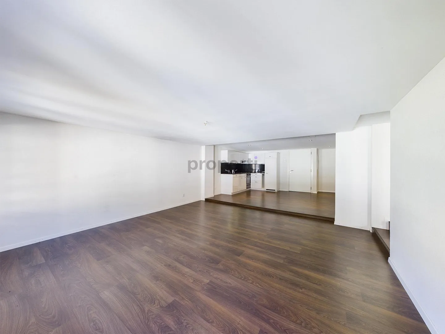 Appartement spacieux de 3,5 pièces au cœur de la ville de Wil - Photo 4 sur 8