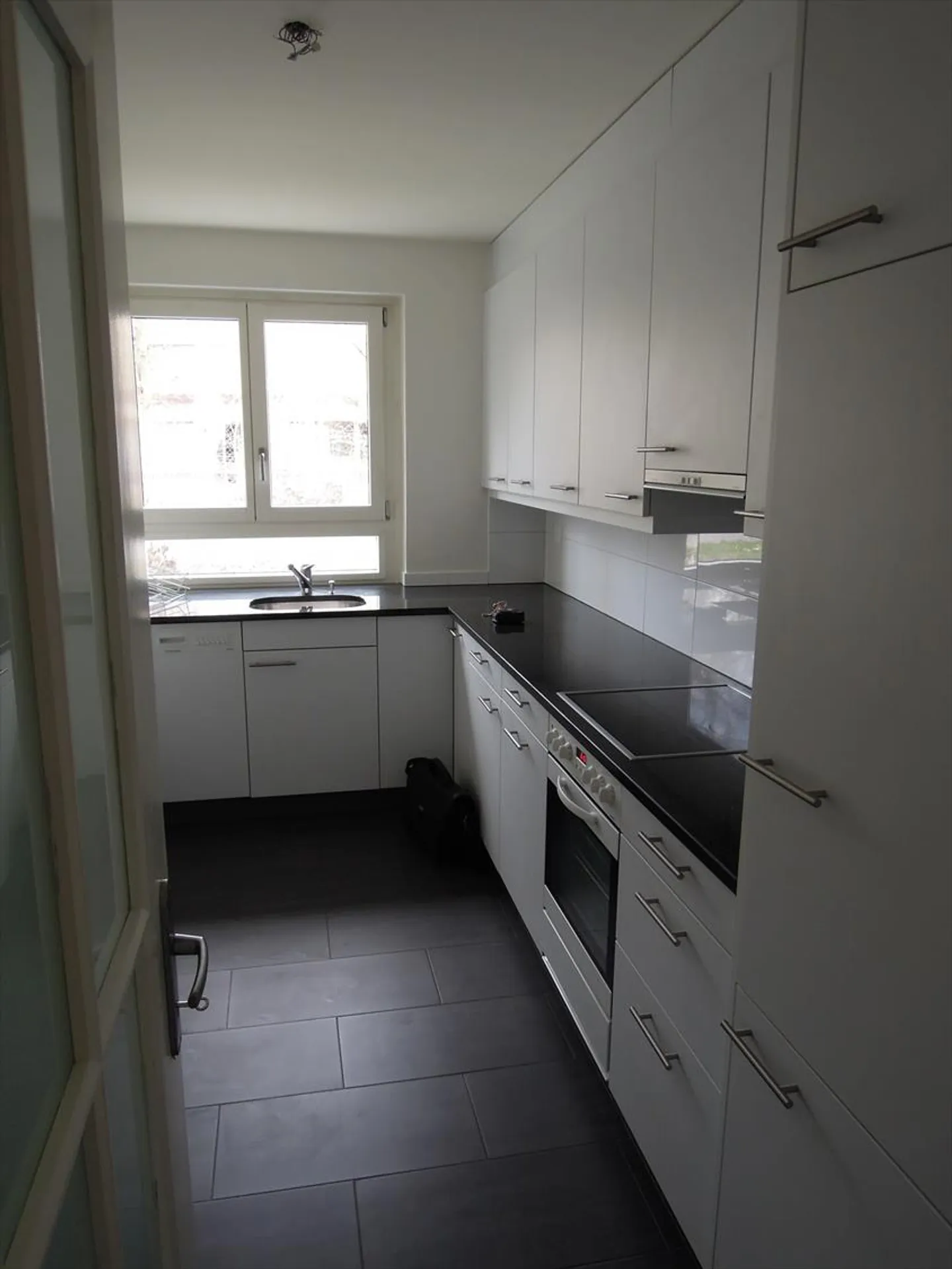 Vivere nella migliore posizione a Köniz! - Foto 2 di 10