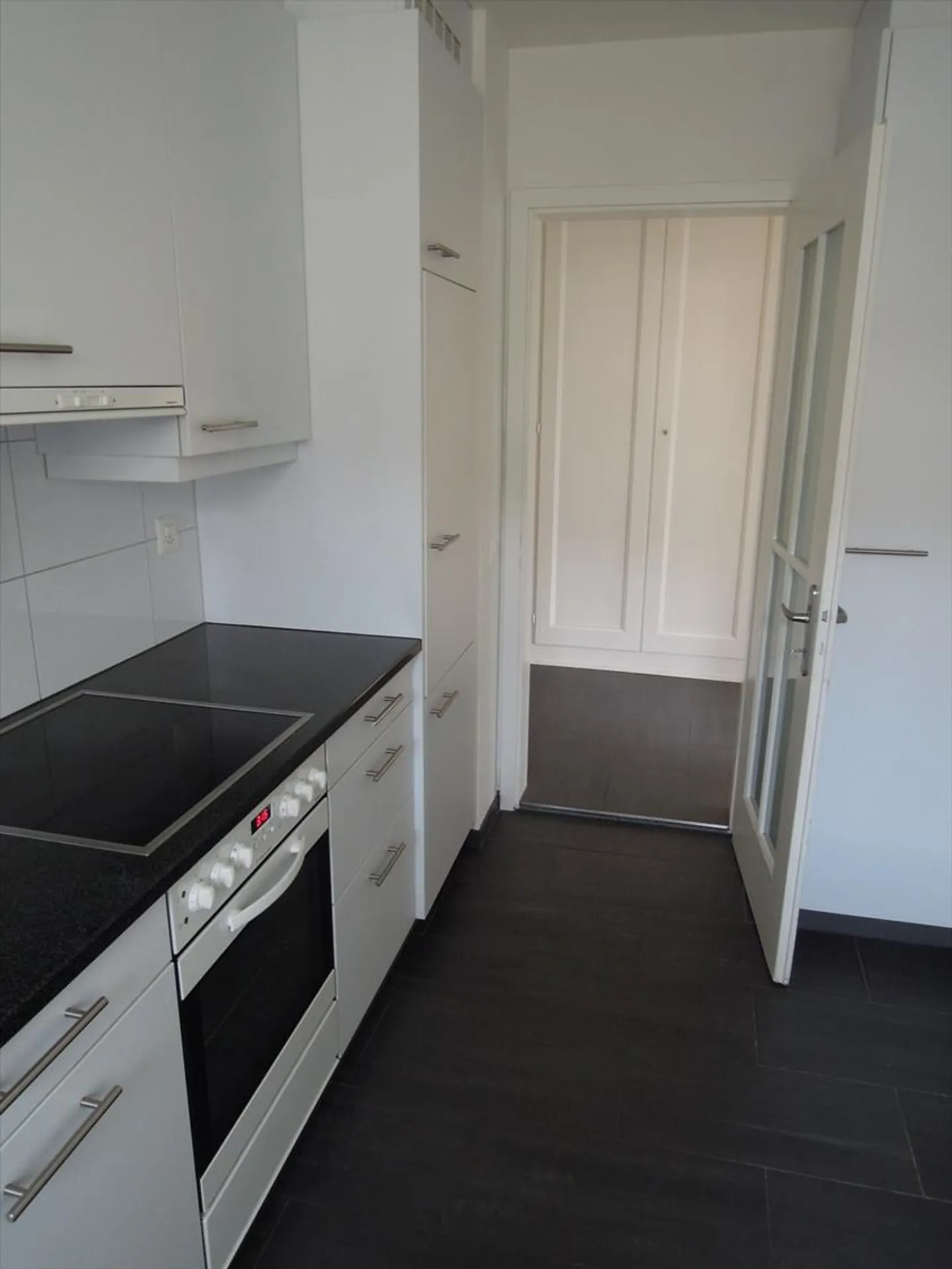 Vivere nella migliore posizione a Köniz! - Foto 3 di 10