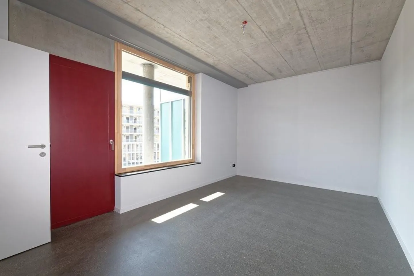 Modernes Mikro-Apartment mit Balkon - Foto 4 von 9
