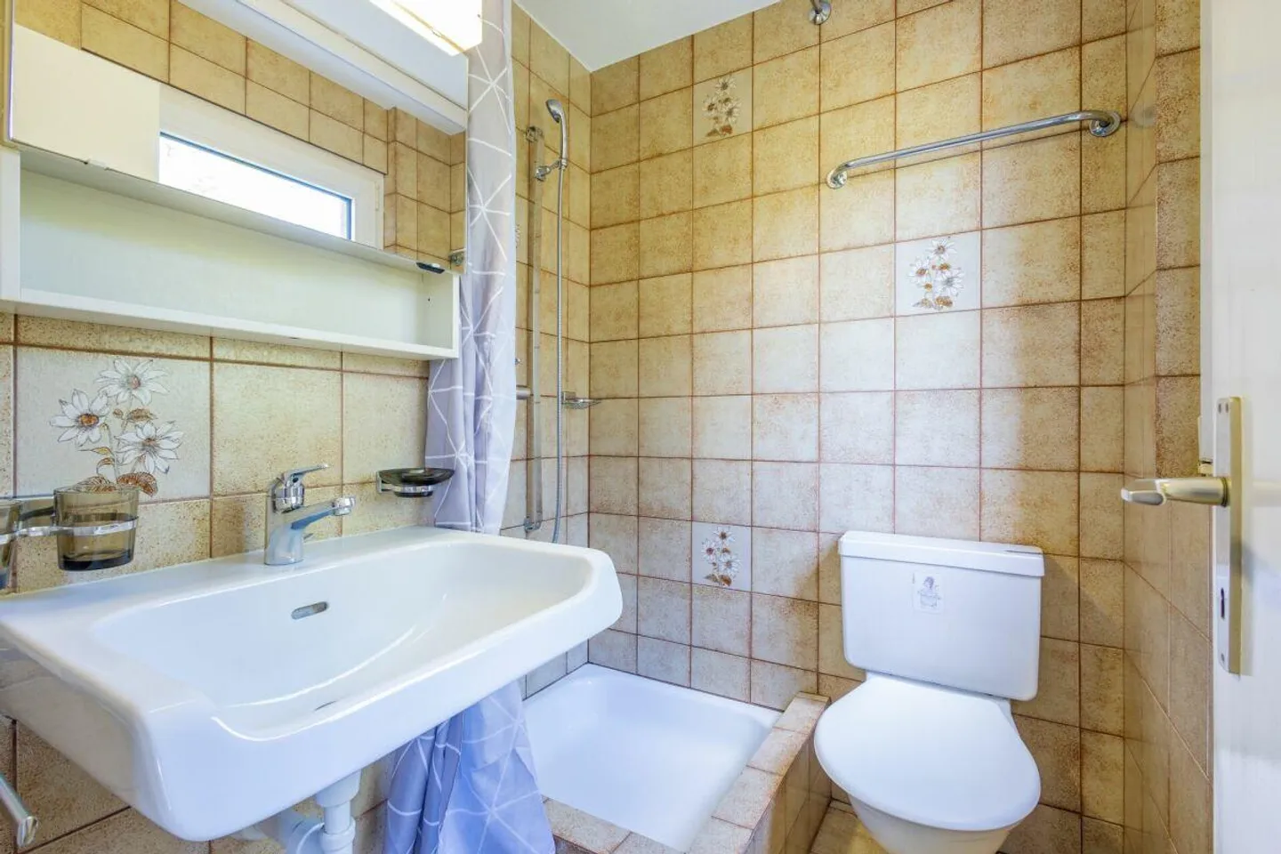 Charming furnished 1-room apartment in Davos Platz - Photo 5 of 9