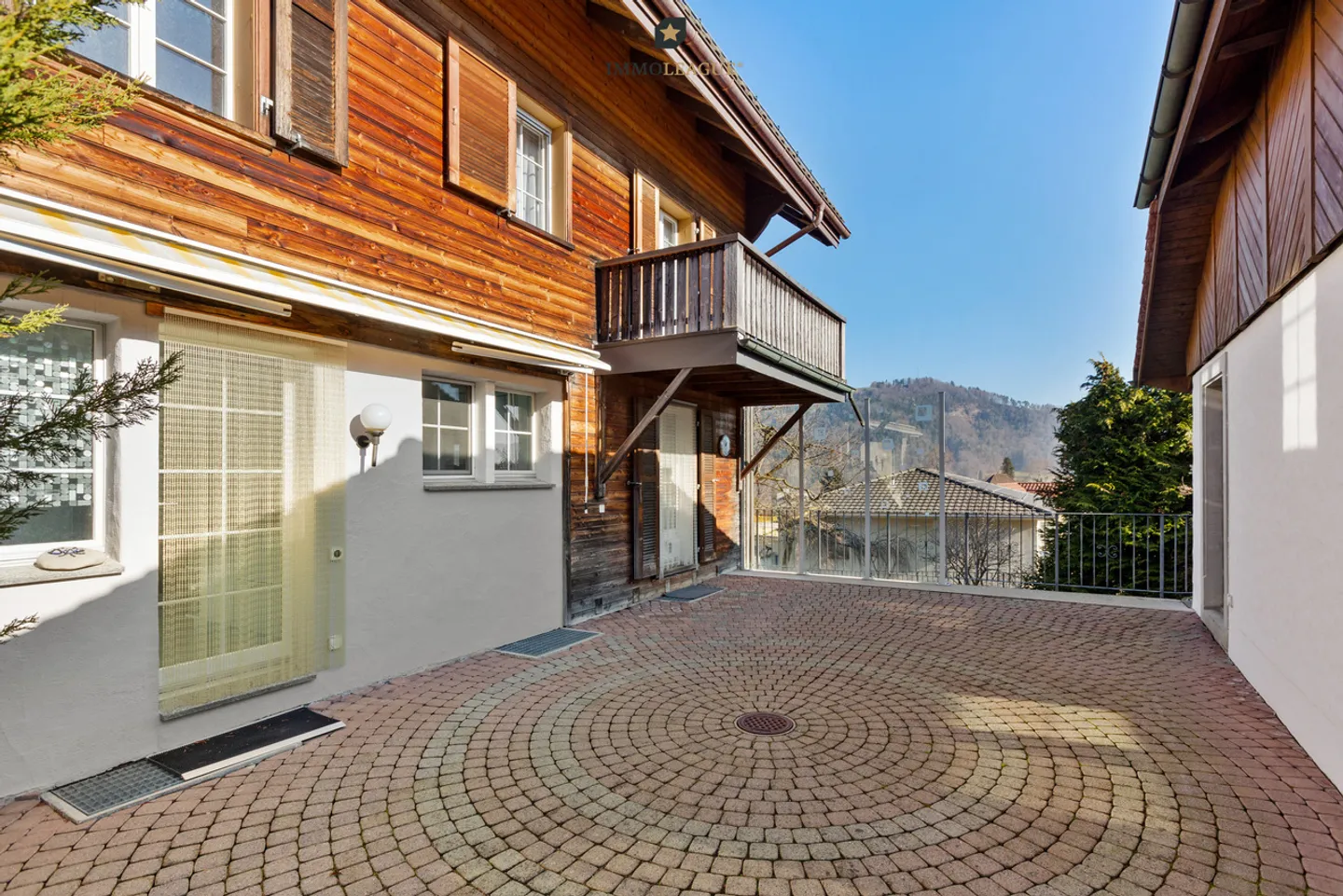 Posizione residenziale rara in un quartiere assolutamente tranquillo - Sicuro a casa - Foto 1 di 9