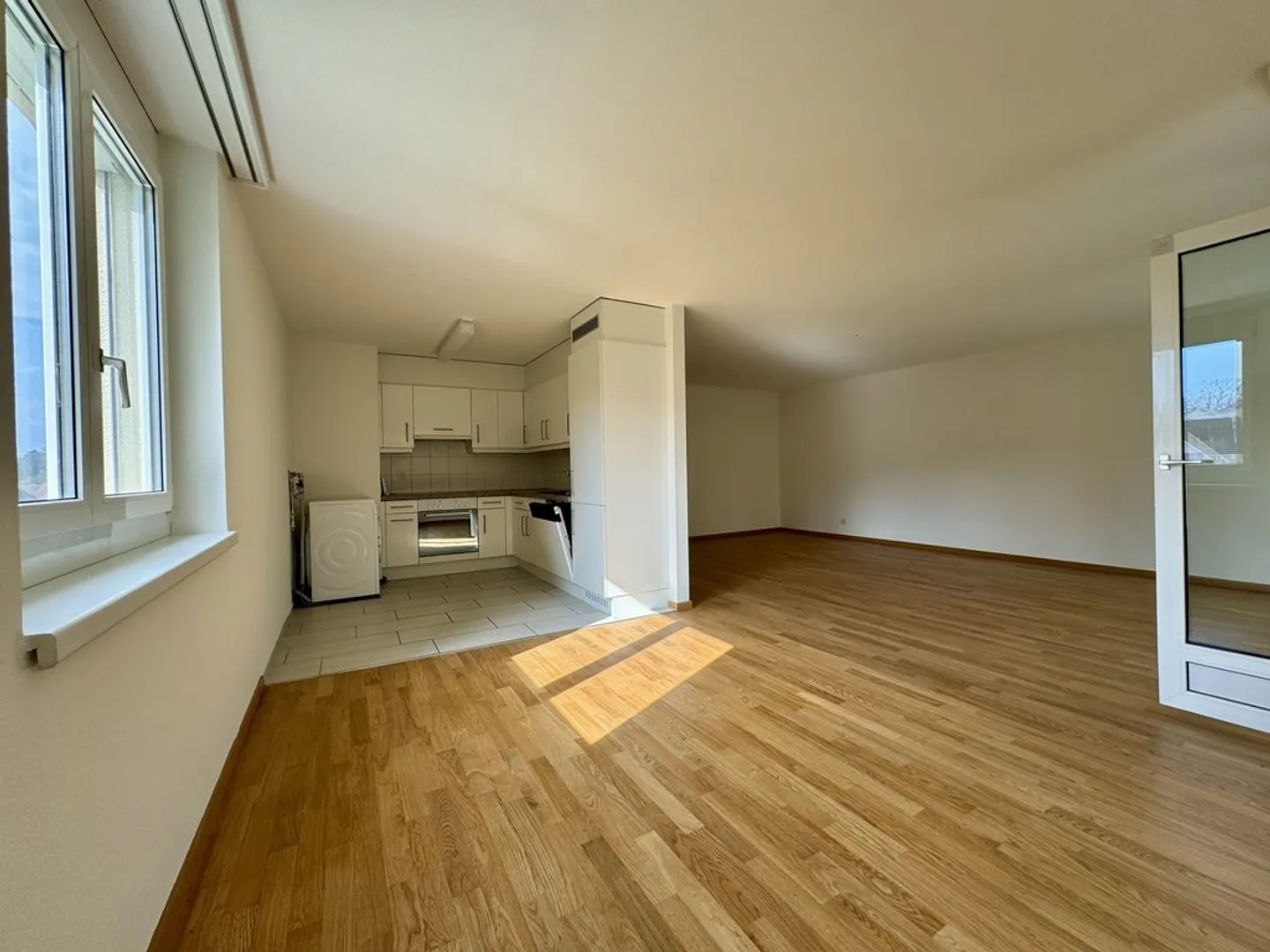 Appartamento 4.5 stanze accogliente - Foto 3 di 11