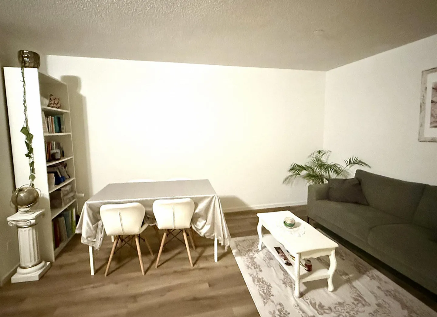 Furnished 2.5-room apartment in Lucerne, available from 01.01. to 31.08.26 - Photo 1 of 7