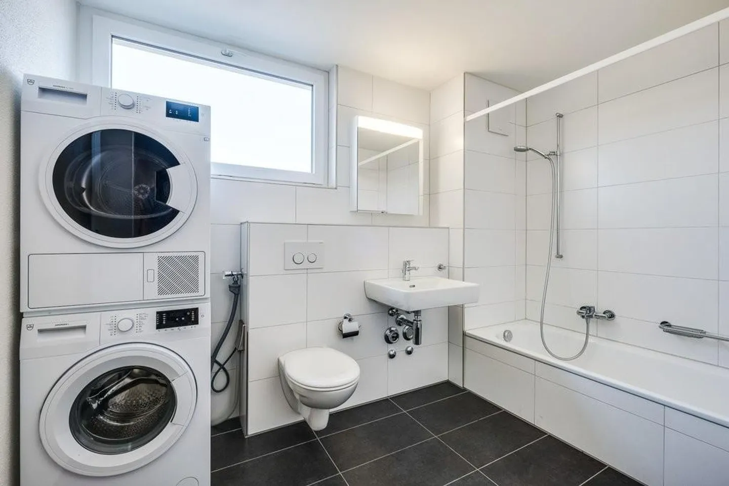 Schöne Wohnung für Paare oder kleine Familie - Foto 3 von 5