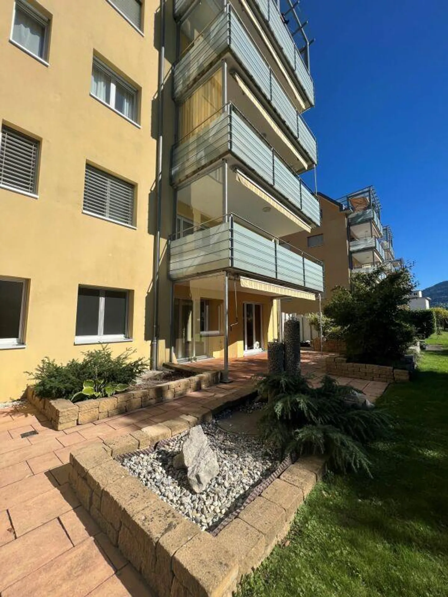 Geräumige 5.5-Zimmer-Wohnung - Foto 1 von 11