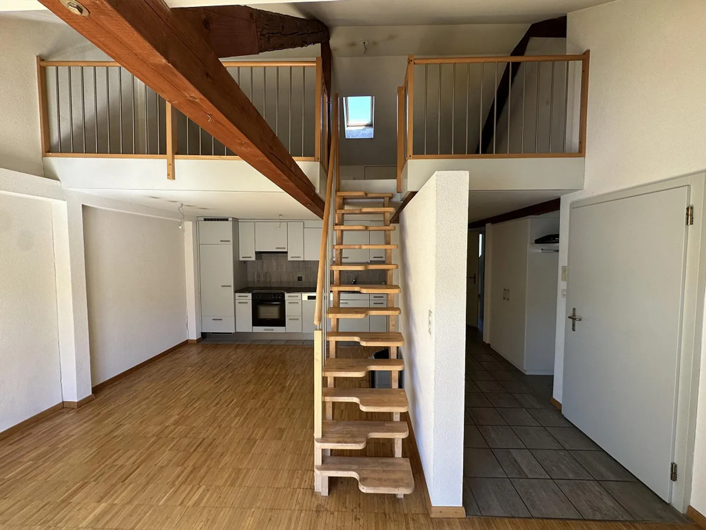 Charming 3.5-room apartment in the center of St. Gallen - Photo 5 of 8
