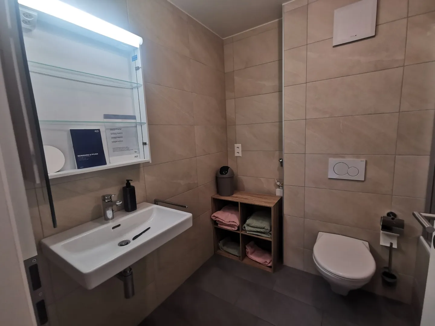 BÜRO ZUM VERMIETEN IN SIERRE - Foto 3 von 7