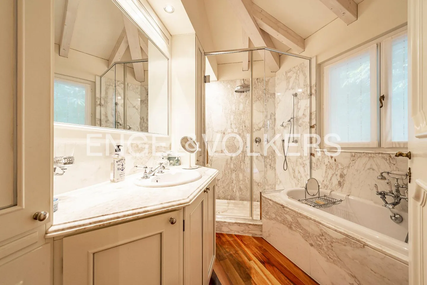 Élégance sur la Méditerranée avec vue sur la mer - Photo 11 sur 13