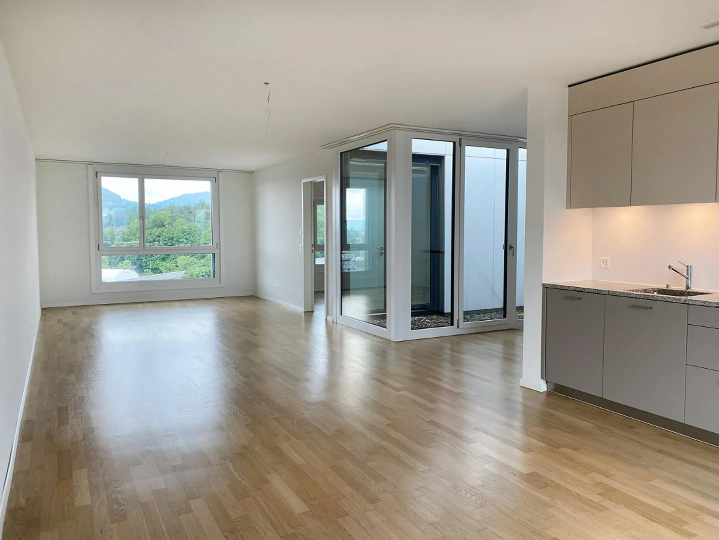 Modernes Duplex-Apartment mit Terrasse - Foto 7 von 10