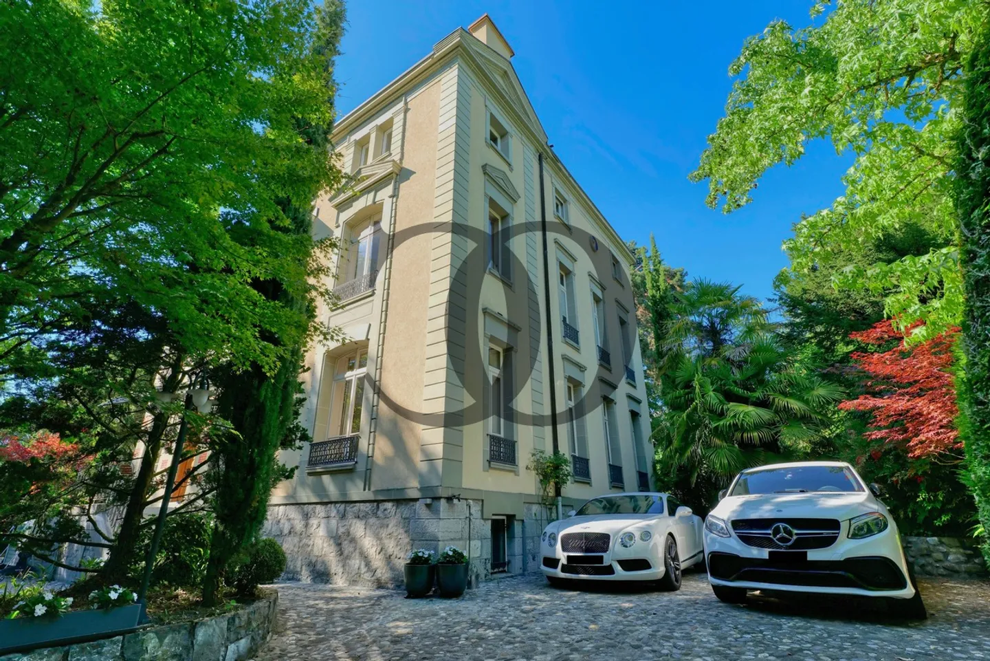 Villa in vendita - Foto 1 di 23