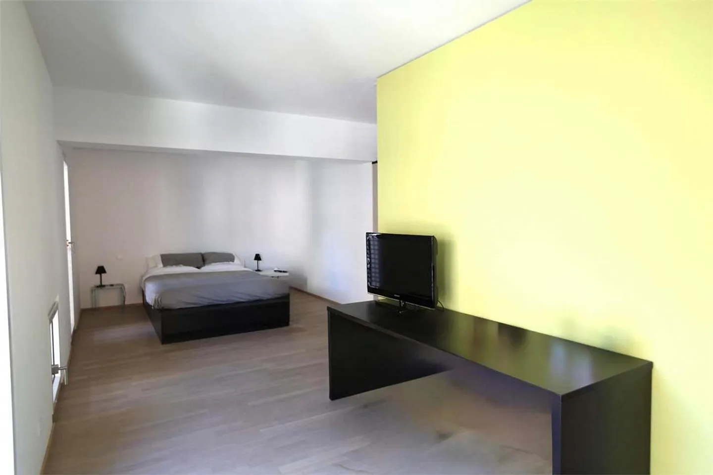 In affitto a Lugano centro, loft ammobiliato con veranda - Foto 5 di 7