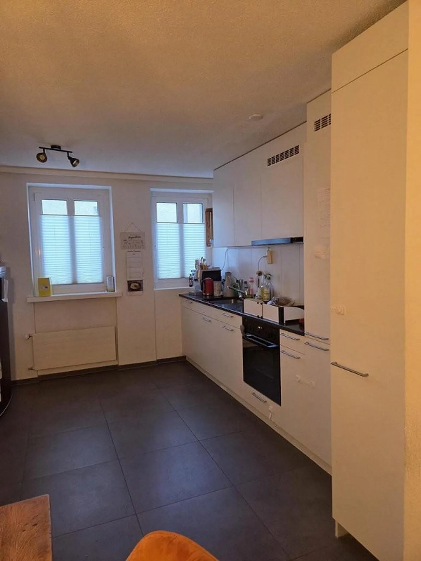 Geräumige Wohnung mit grossem Balkon - Foto 2 von 8