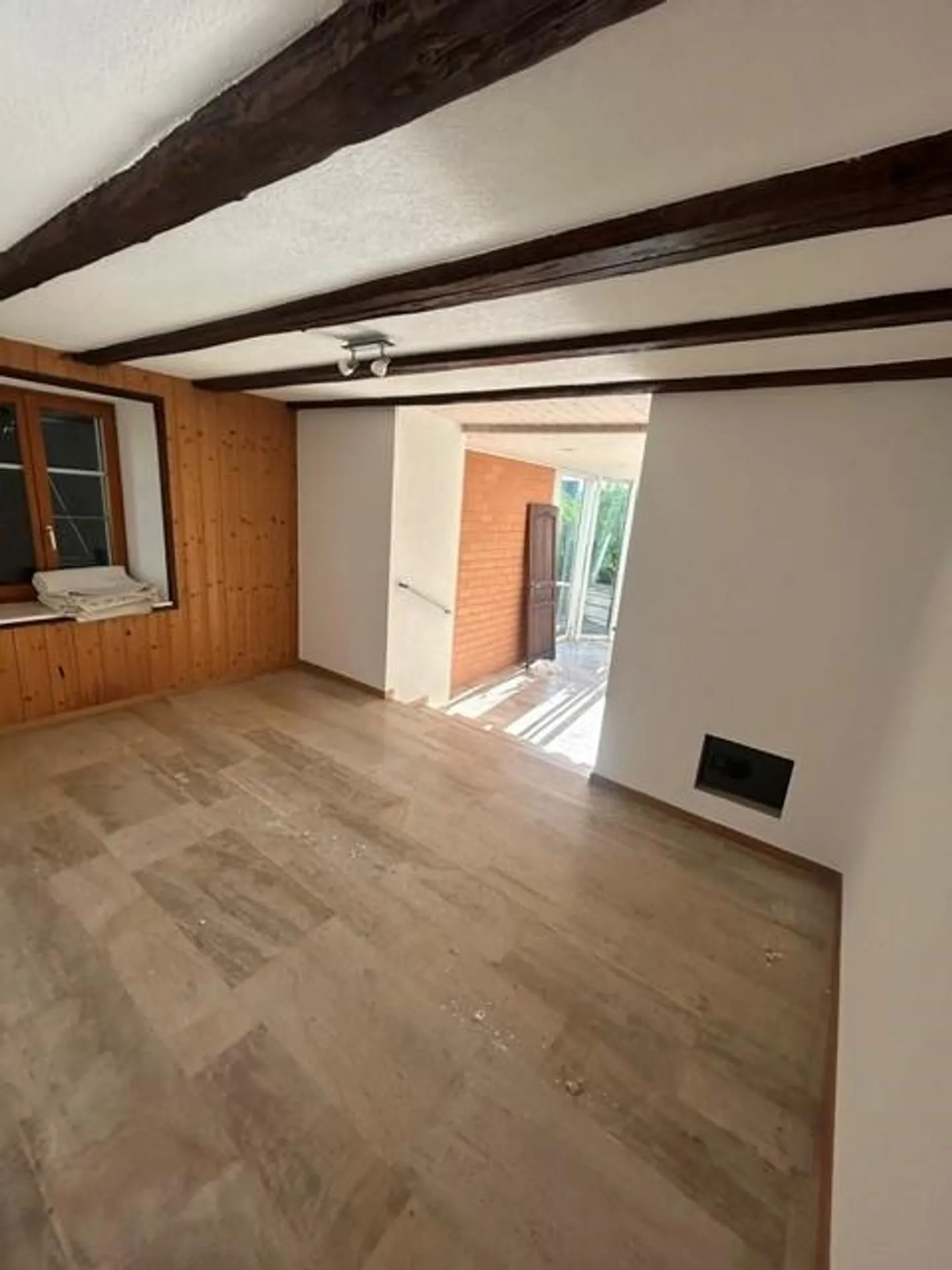 Vendita appartamento 3.5 locali nel centro di Palézieux - Foto 8 di 10