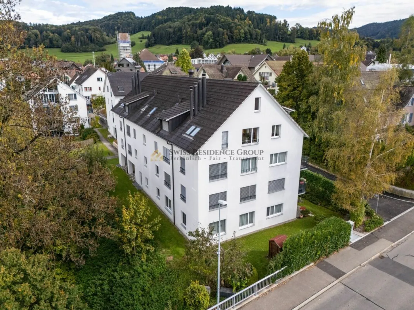 Seltene Gelegenheit: Gewerberäume zum Verkauf in Bäretswil - Foto 3 von 5