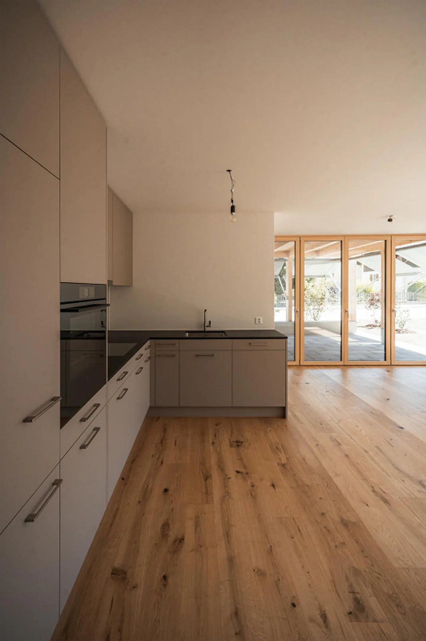 First rental 3.5 room apartment - Photo 2 of 13