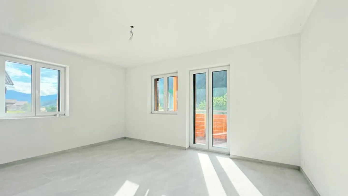 Chalet di 6,5 stanze nel cuore di Troistorrents. - Foto 9 di 13