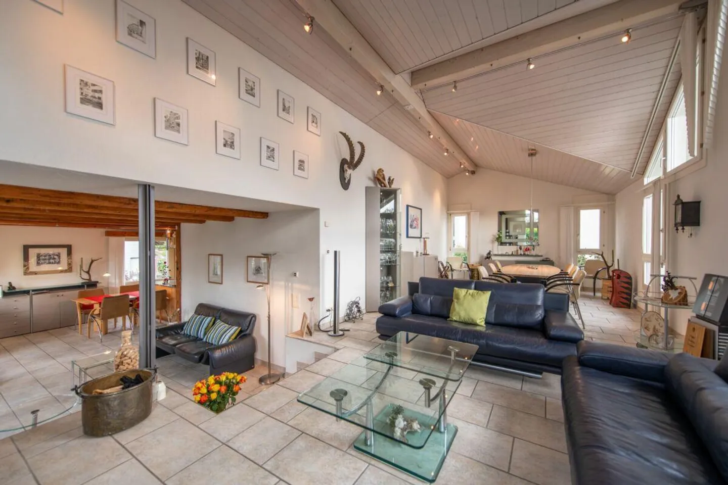 Vivre & Se Détendre : Maison Individuelle Spacieuse avec Oasis de Bien-Être - Photo 2 sur 30