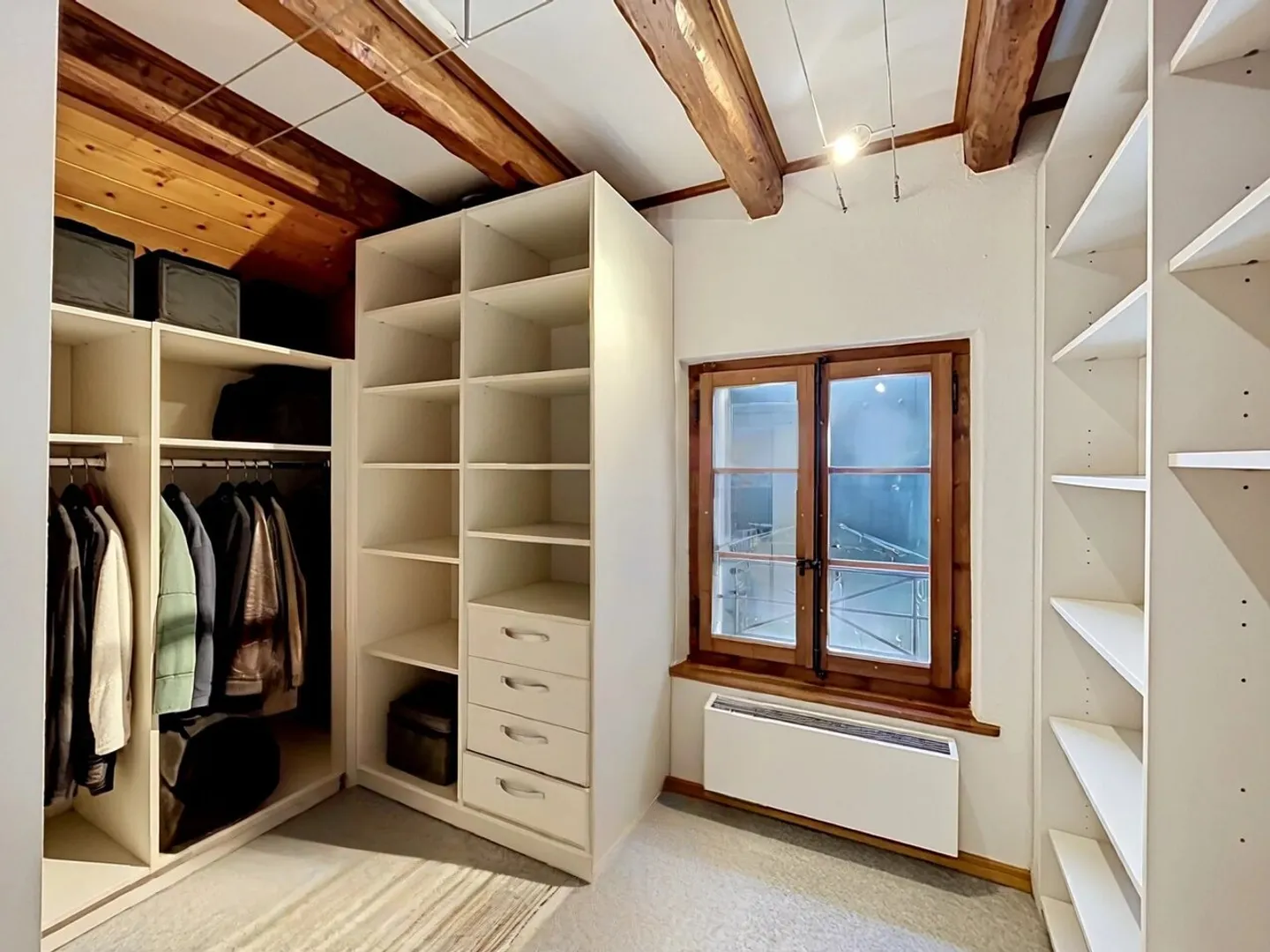 Charming Duplex Apartment - Photo 5 of 13