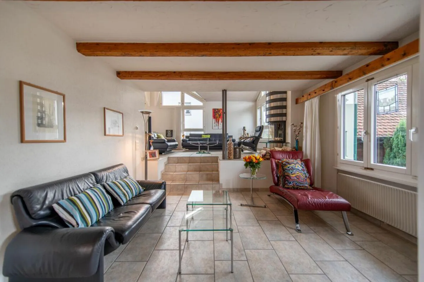 Vivre & Se Détendre : Maison Individuelle Spacieuse avec Oasis de Bien-Être - Photo 6 sur 30