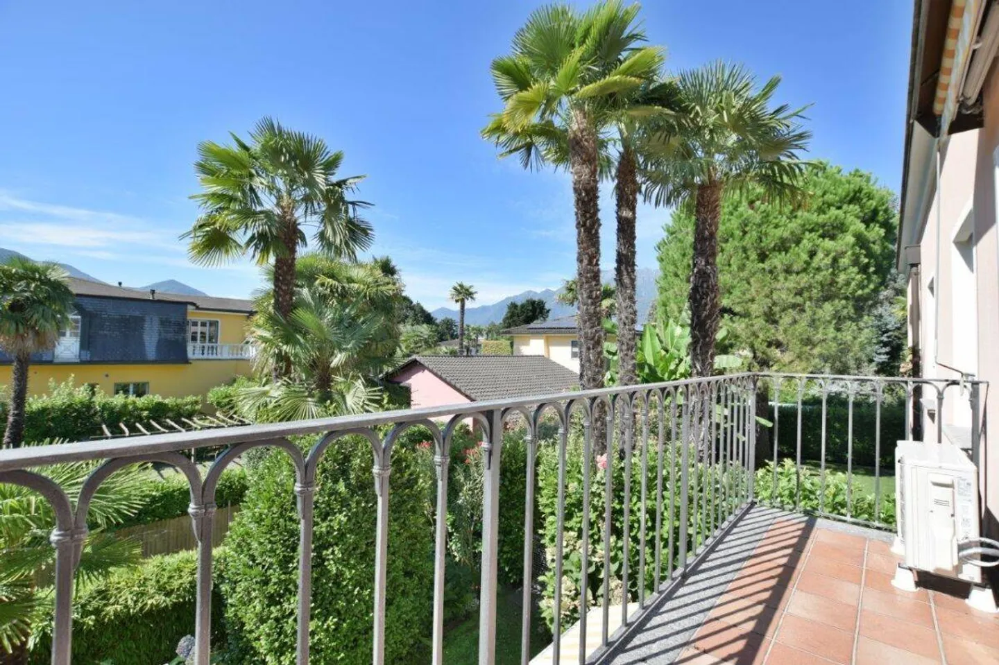 Spectaculaire 2,5 pièces dans la commune d'Ascona - Photo 1 sur 7