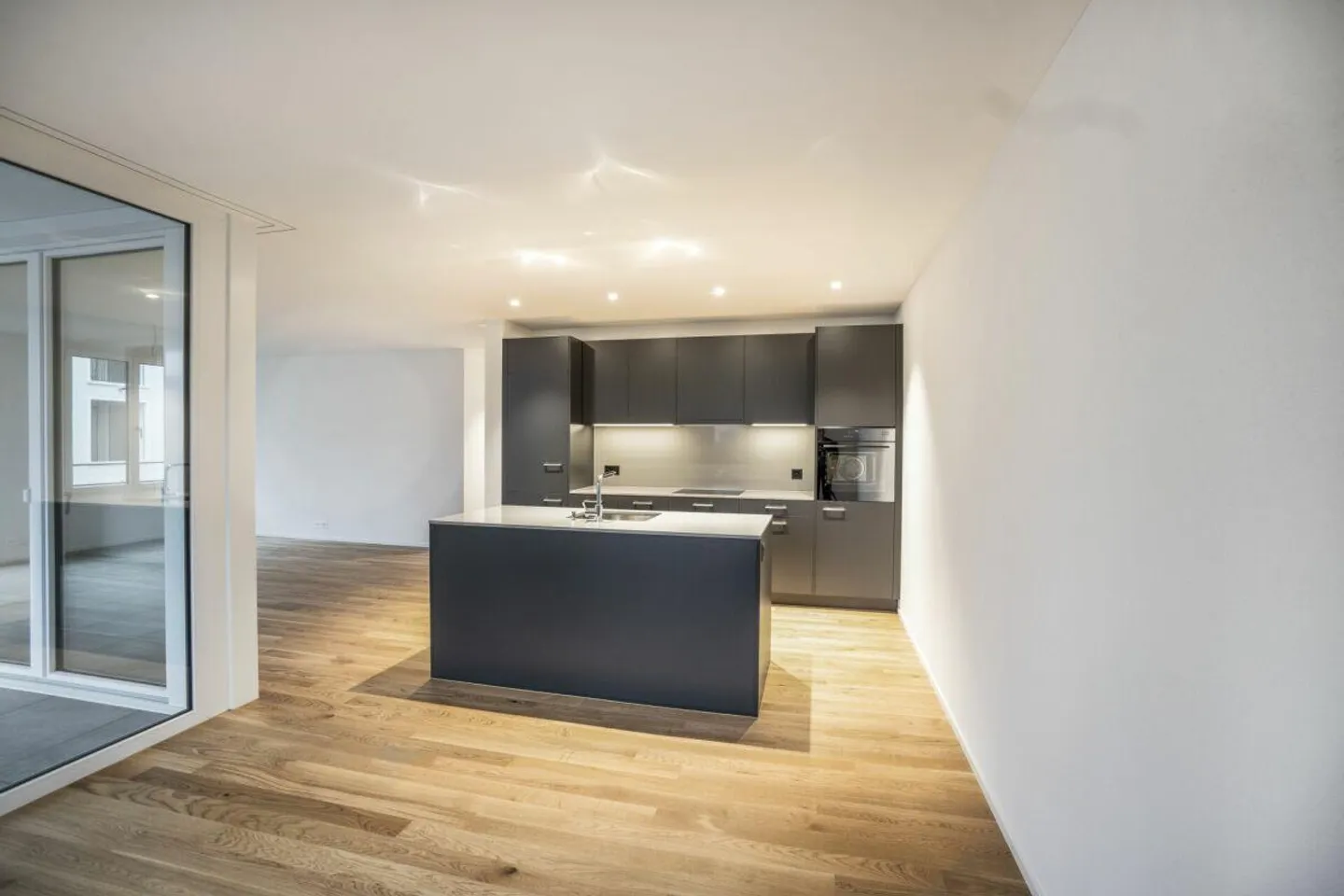 Modern Living by the Lake - Photo 2 of 8