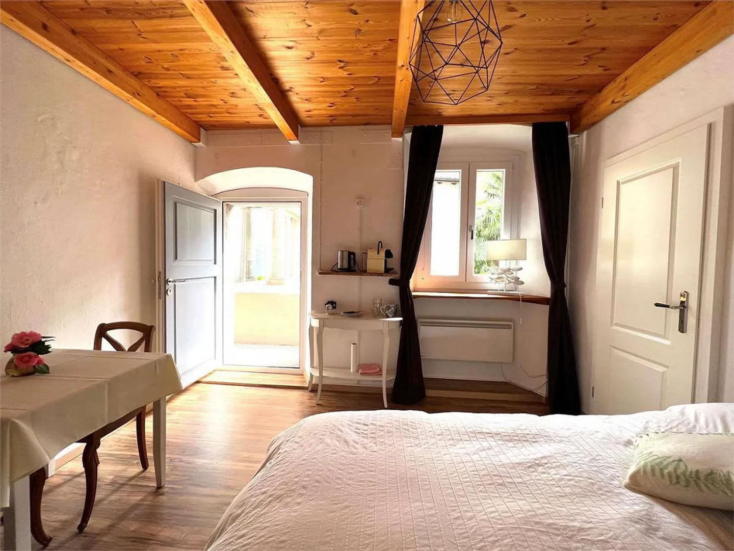 Charming furnished studio near Ascona - Photo 3 of 8