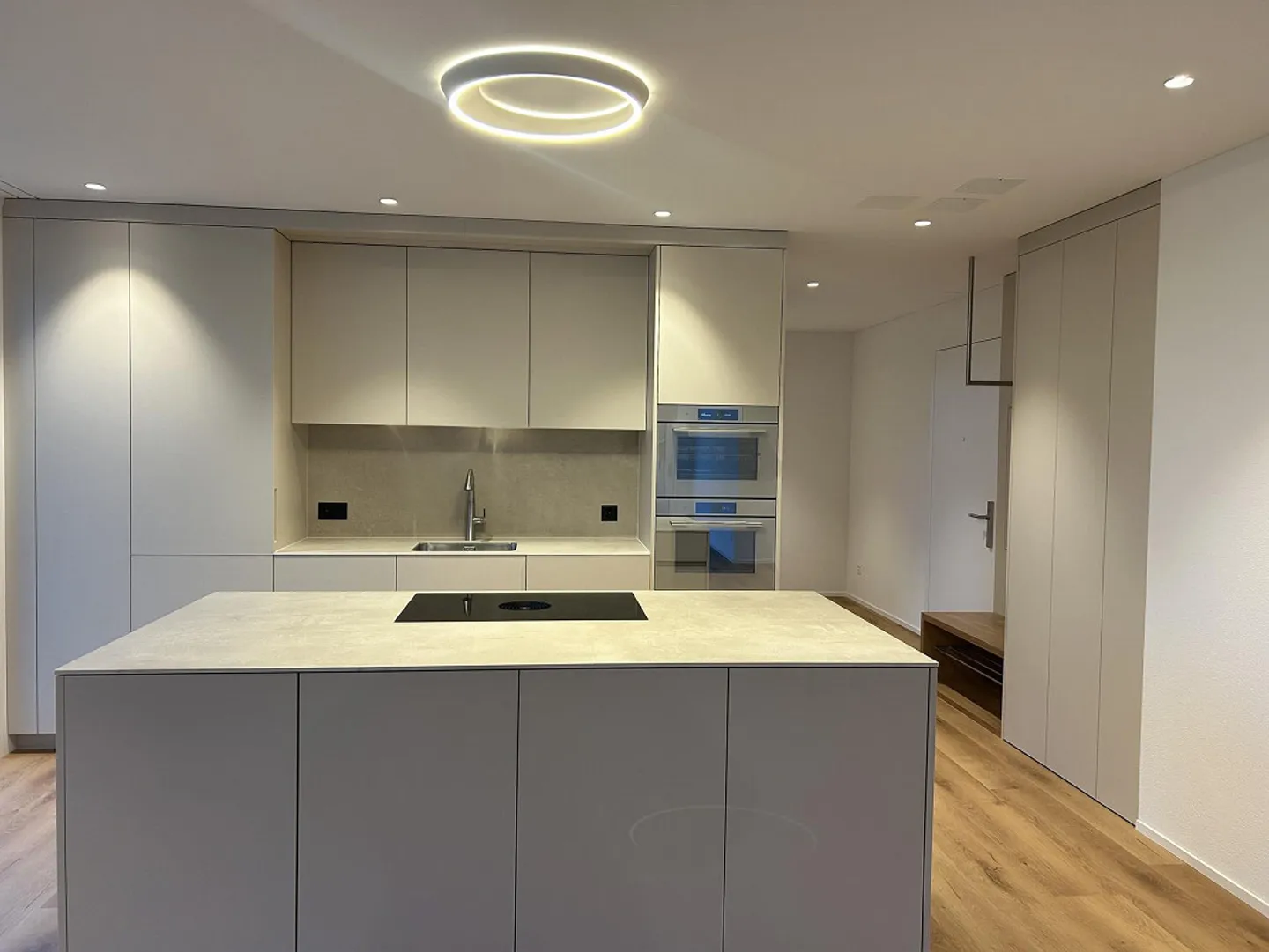 Beautiful new 4.5 room apartment - Photo 1 of 11