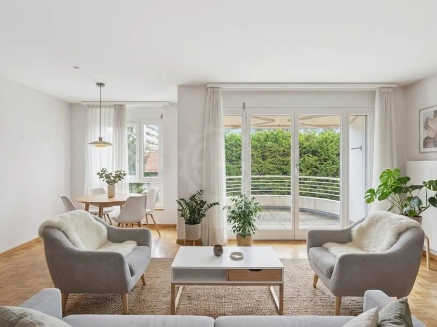 Appartement lumineux - Le Grand-Saconnex - Photo 1 sur 11