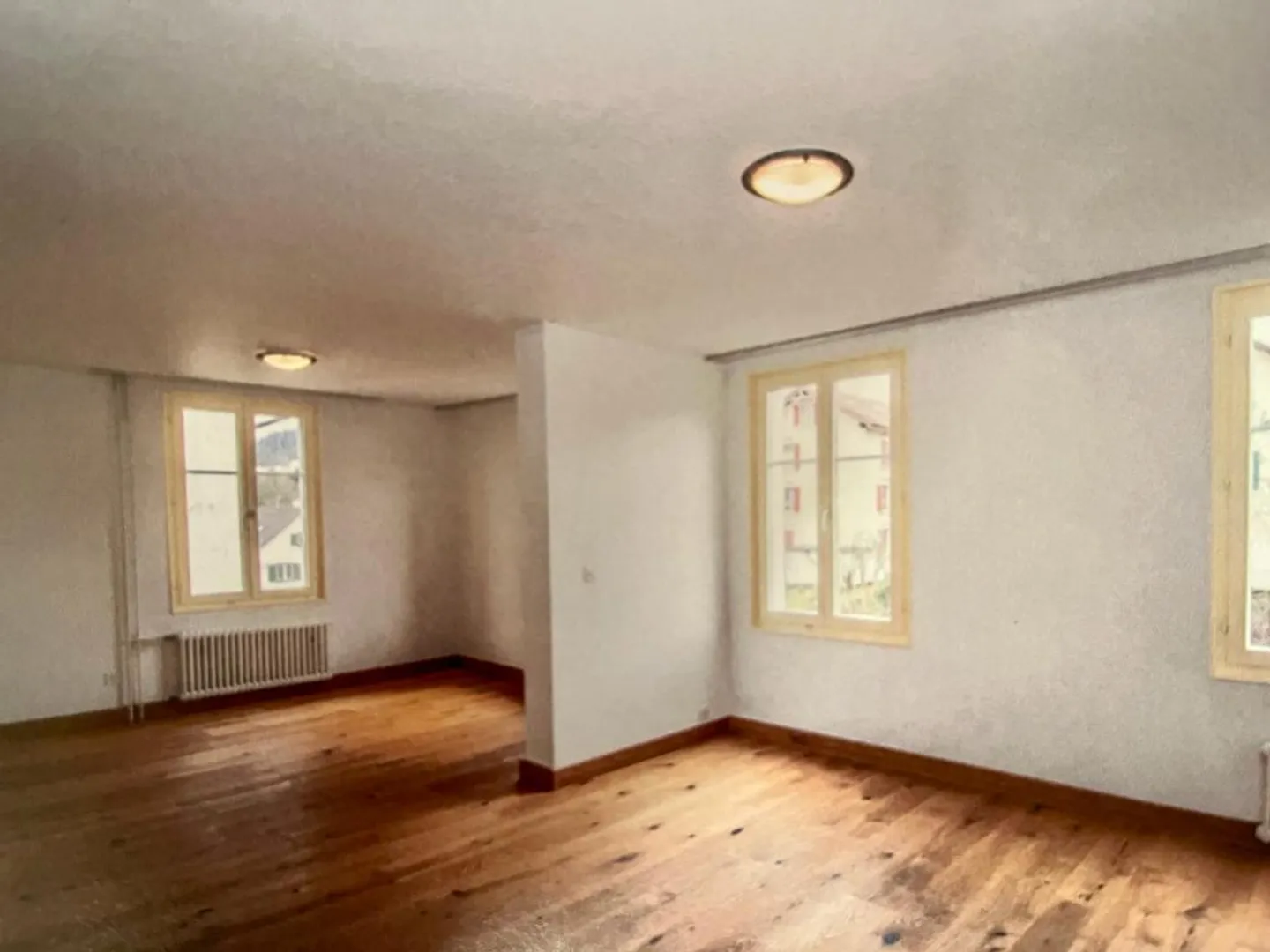 Sonnige 4-Zimmer-Wohnung mit Balkon und schöner Aussicht in St. Gallen - Foto 6 von 13