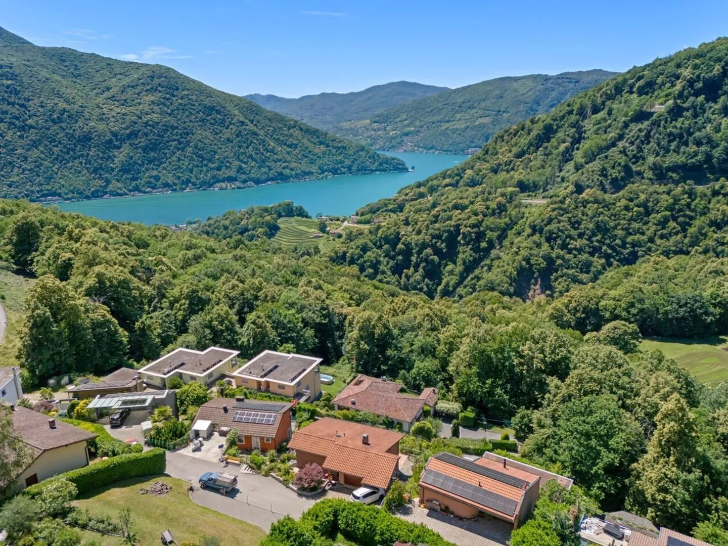 Charmante maison individuelle avec vue sur le lac - Photo 2 sur 13
