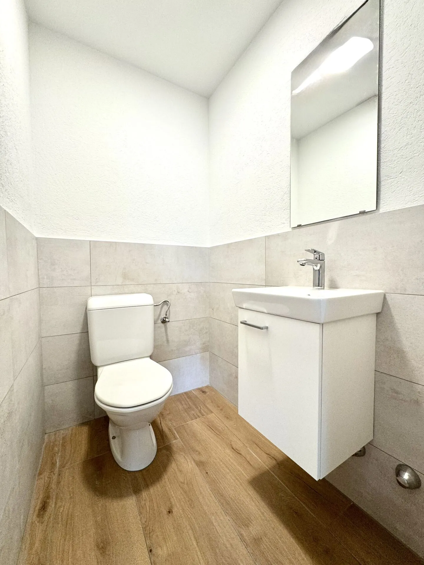 Appartamento 3.5 stanze appena ristrutturato a Wohlen - Foto 16 di 27