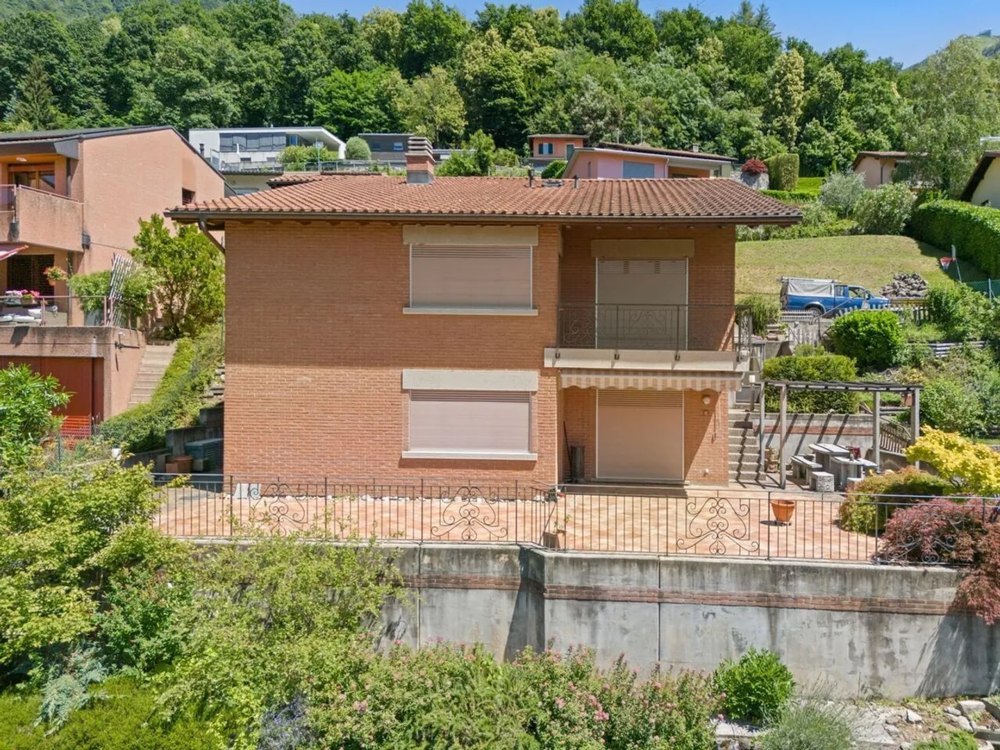 Charmante maison individuelle avec vue sur le lac - Photo 3 sur 13