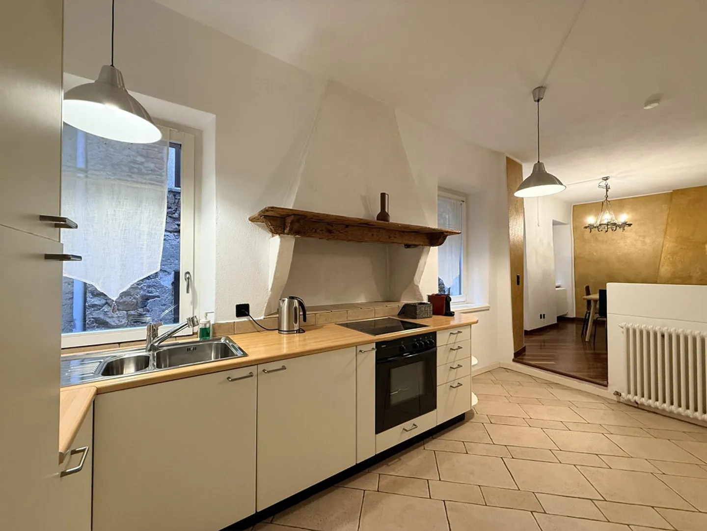Exclusive Apartment in Historic Palace - Photo 1 of 9