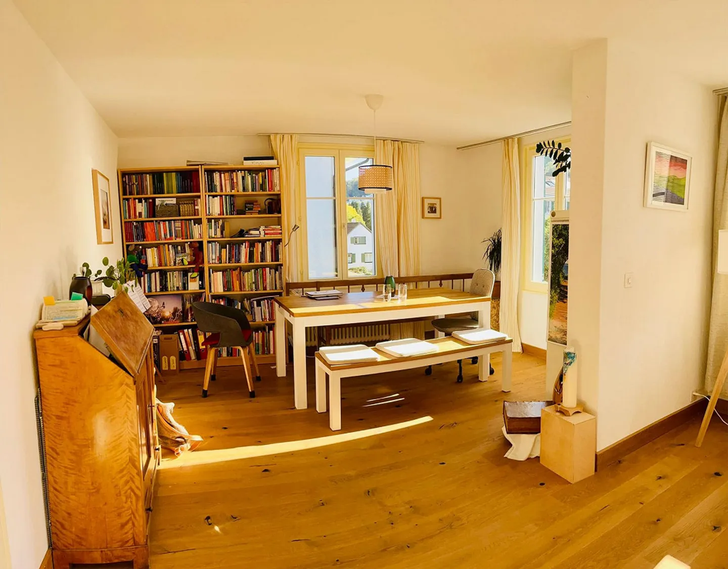 Sonnige 4-Zimmer-Wohnung mit Balkon und schöner Aussicht in St. Gallen - Foto 9 von 13