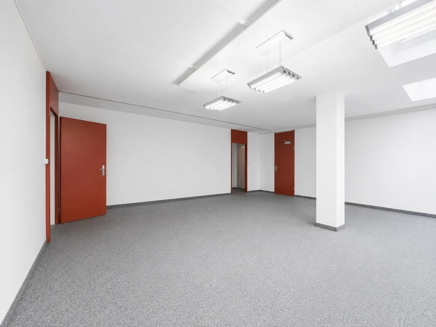 Vielseitige Büroflächen in zentraler Lage - Foto 3 von 8