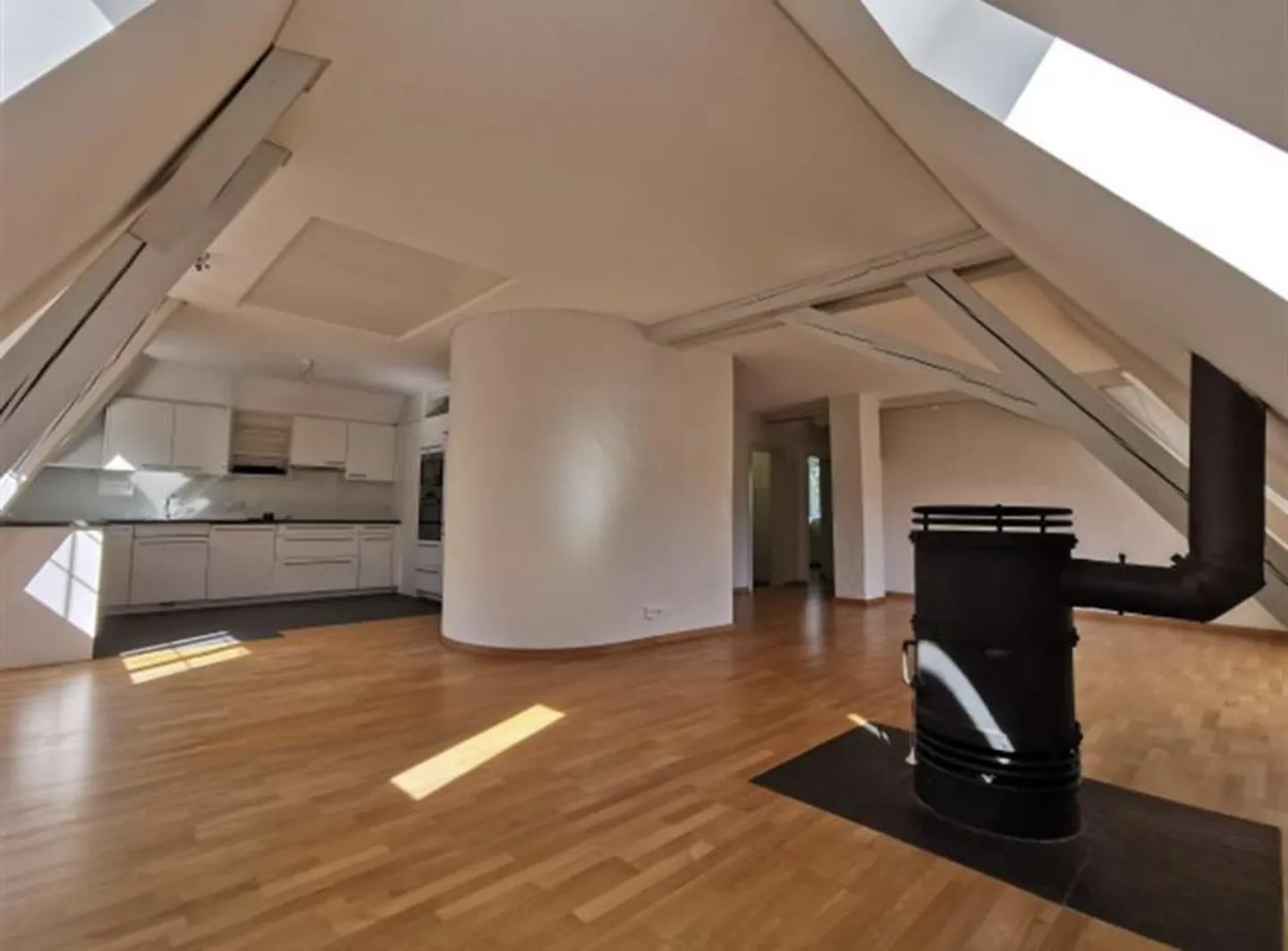 Magnifique maisonette/duplex de 5,5 pièces avec vue - Photo 2 sur 12