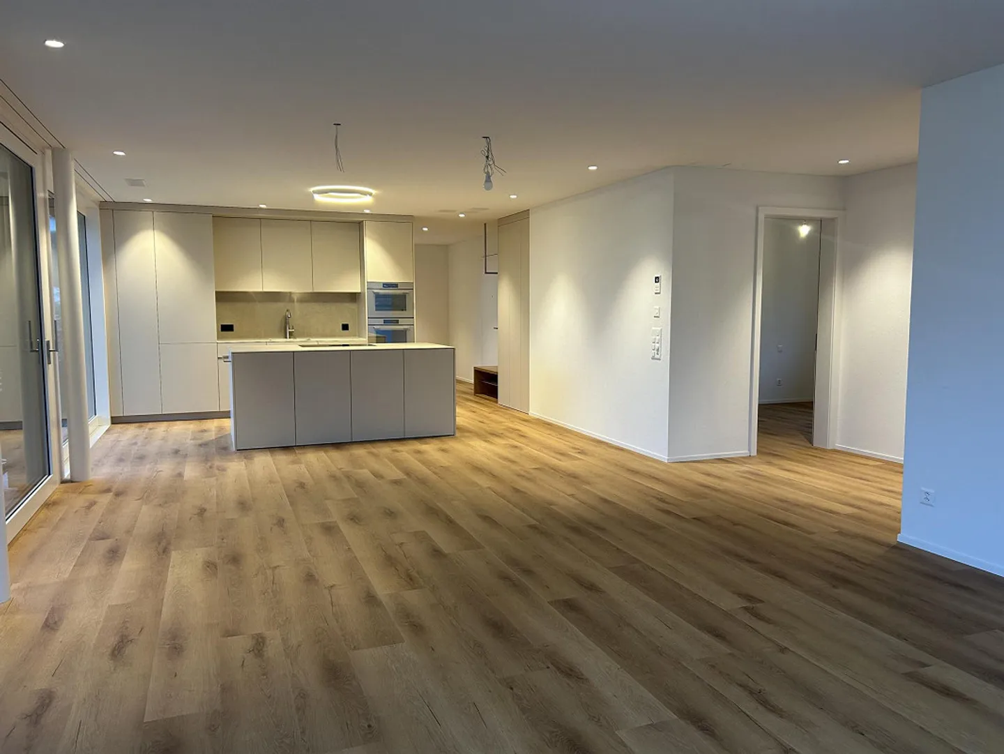 Beautiful new 4.5 room apartment - Photo 4 of 11