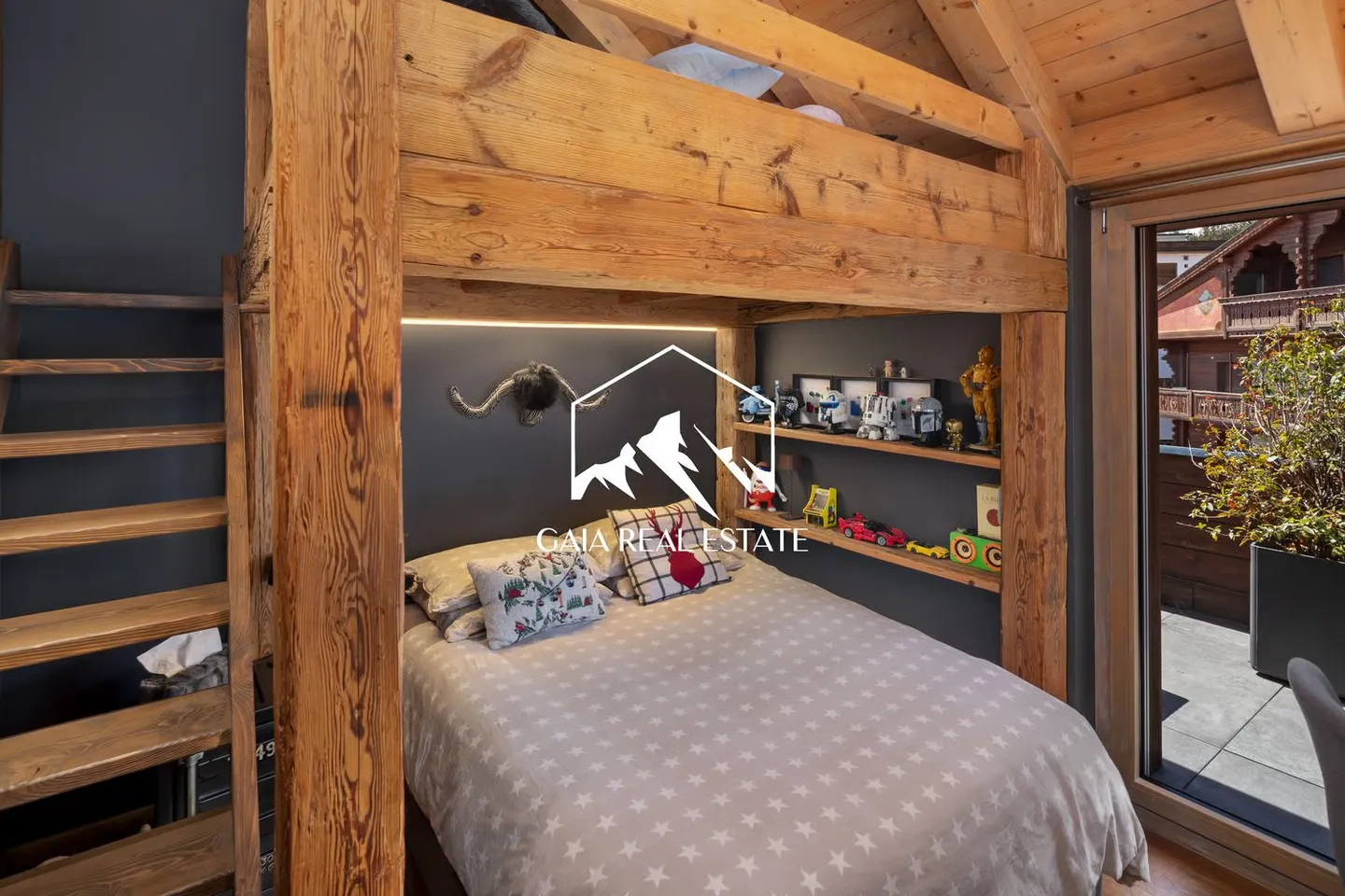 Appartement attique avec vue panoramique - Photo 11 sur 19