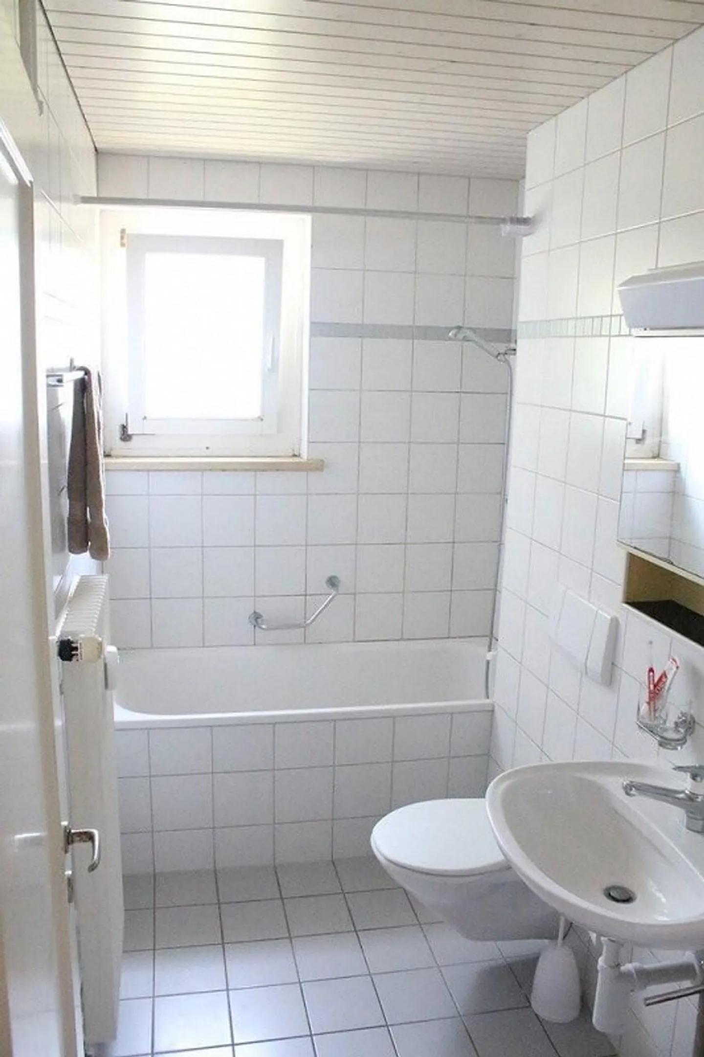 piccolo appartamento accogliente in una posizione tranquilla - Foto 3 di 6