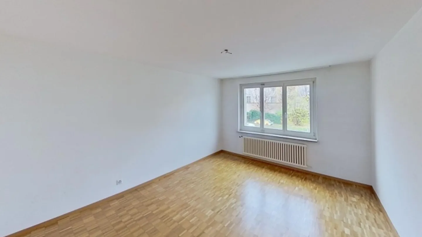 Apartment for rent - Photo 4 of 11