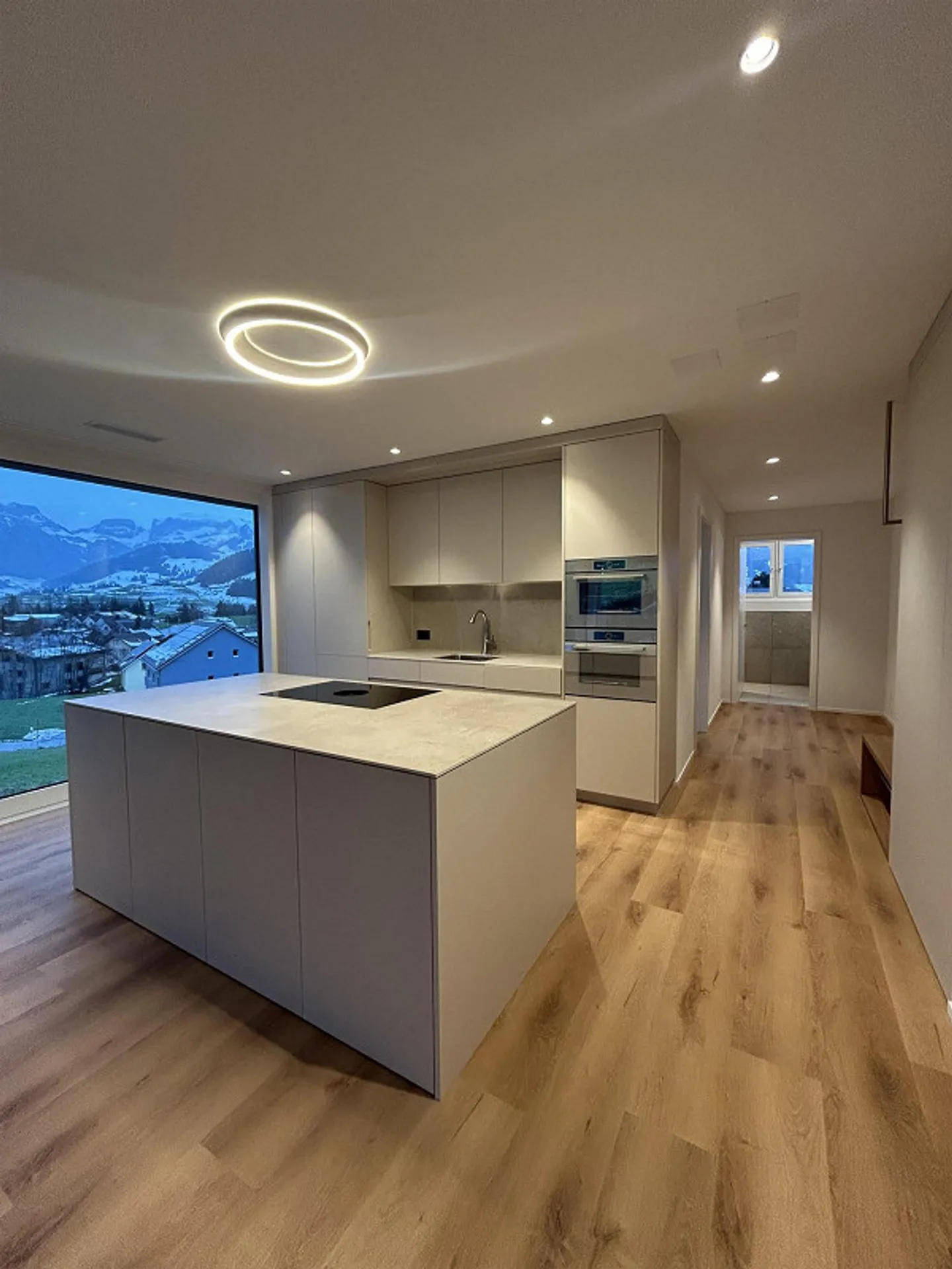 Beautiful new 4.5 room apartment - Photo 9 of 11