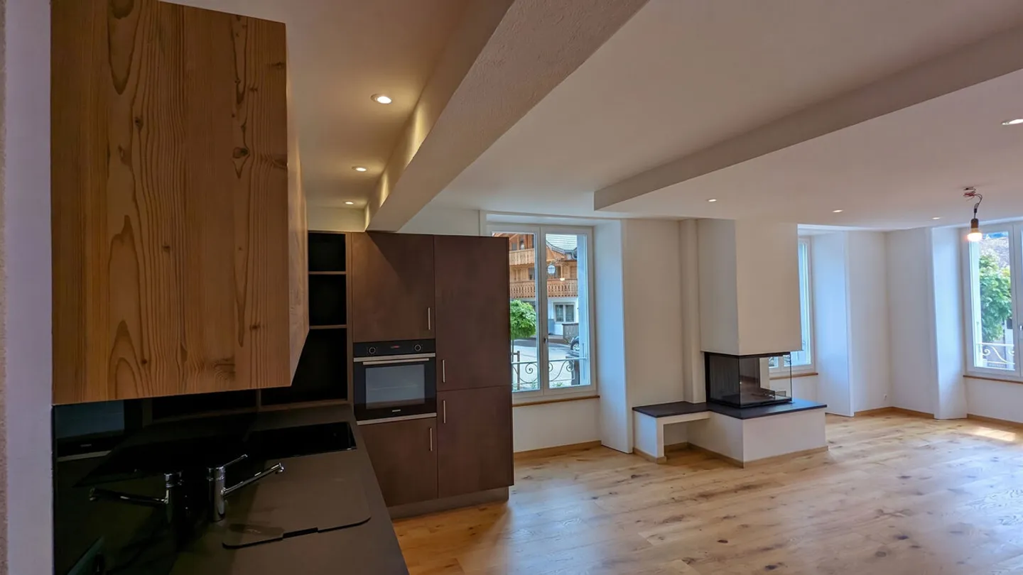 Charmante 4,5 Zimmer Wohnung - Foto 2 von 18