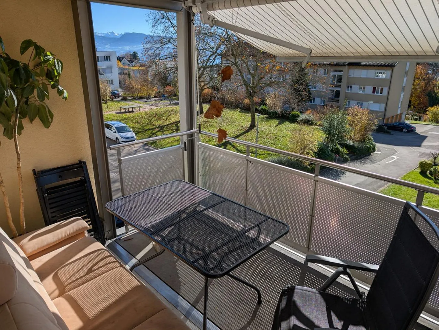 Appartamento familiare luminoso e tranquillo con 5 stanze e ampio balcone - Foto 9 di 9