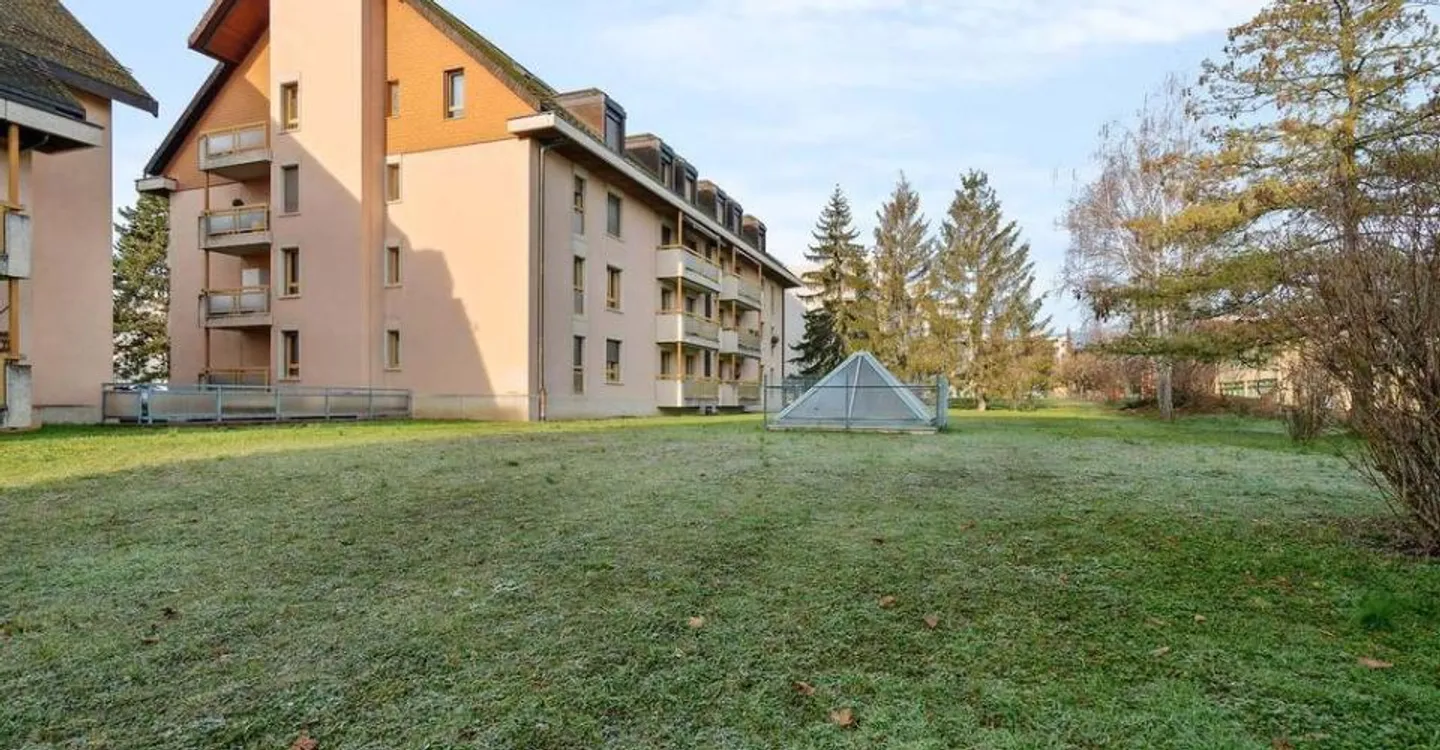 Vicino ai negozi - Ben servito dai mezzi pubblici - Foto 1 di 1