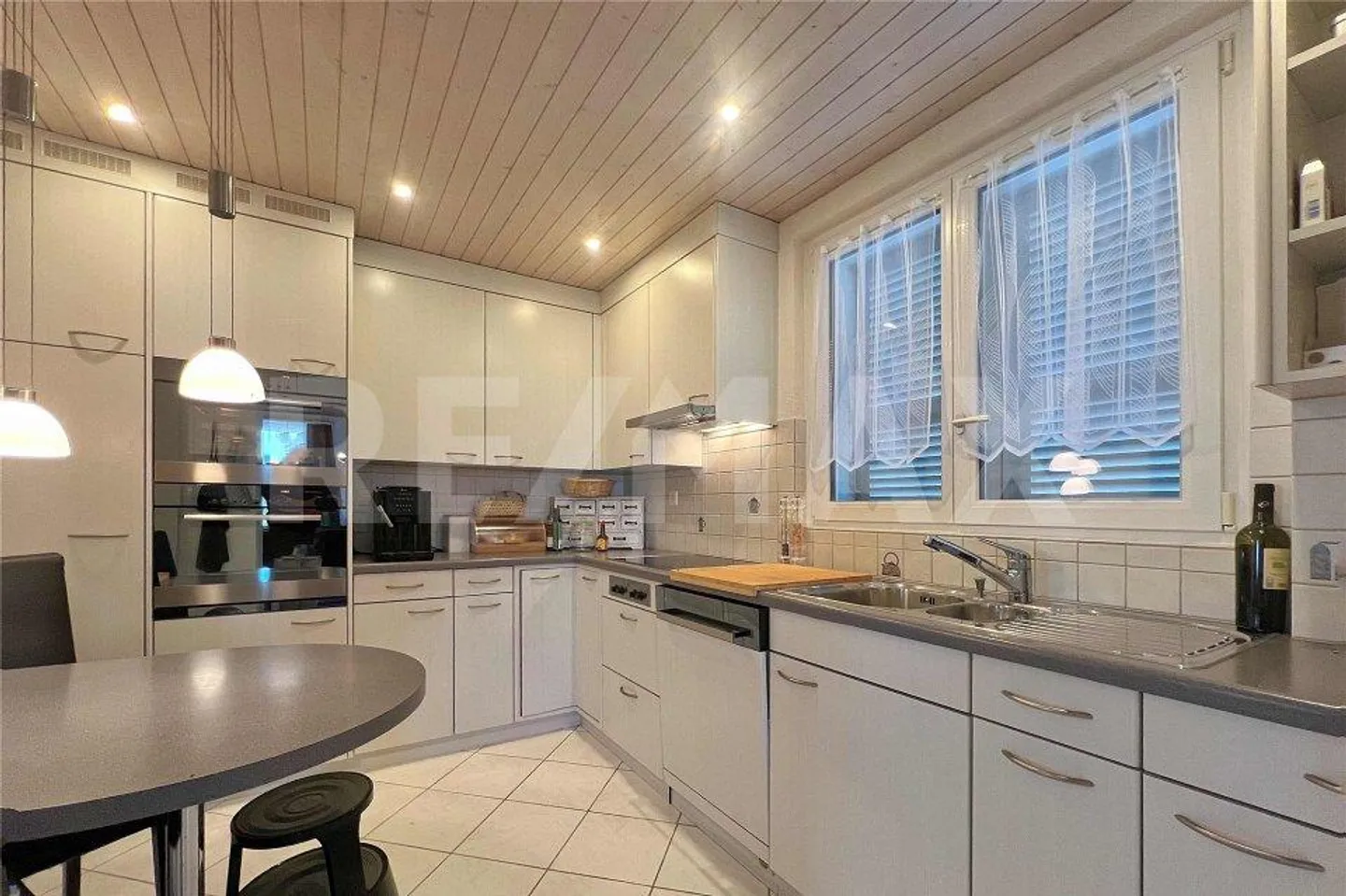 Maison individuelle de 6,5 pièces bien entretenue - le foyer pour votre famille ? - Photo 6 sur 13