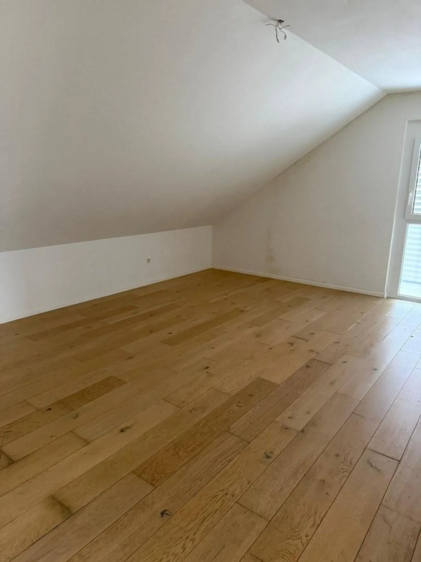 Modernes 3.5-Zimmer-Apartment - Foto 6 von 10