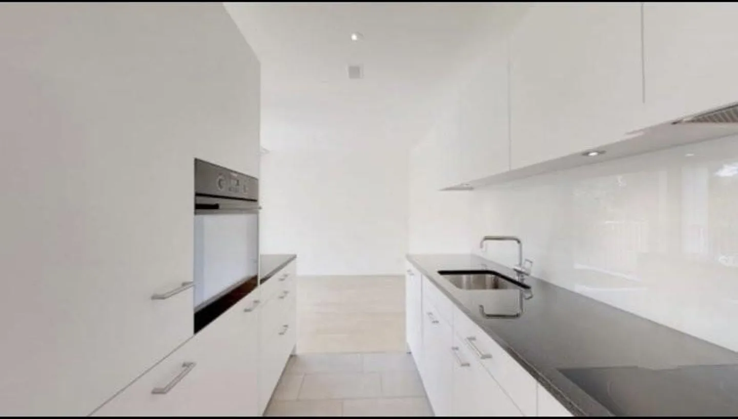 Beautiful Living - Photo 4 of 5