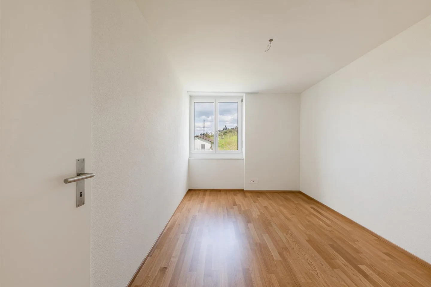 Cozy Apartment in the Center of Root - Photo 5 of 11