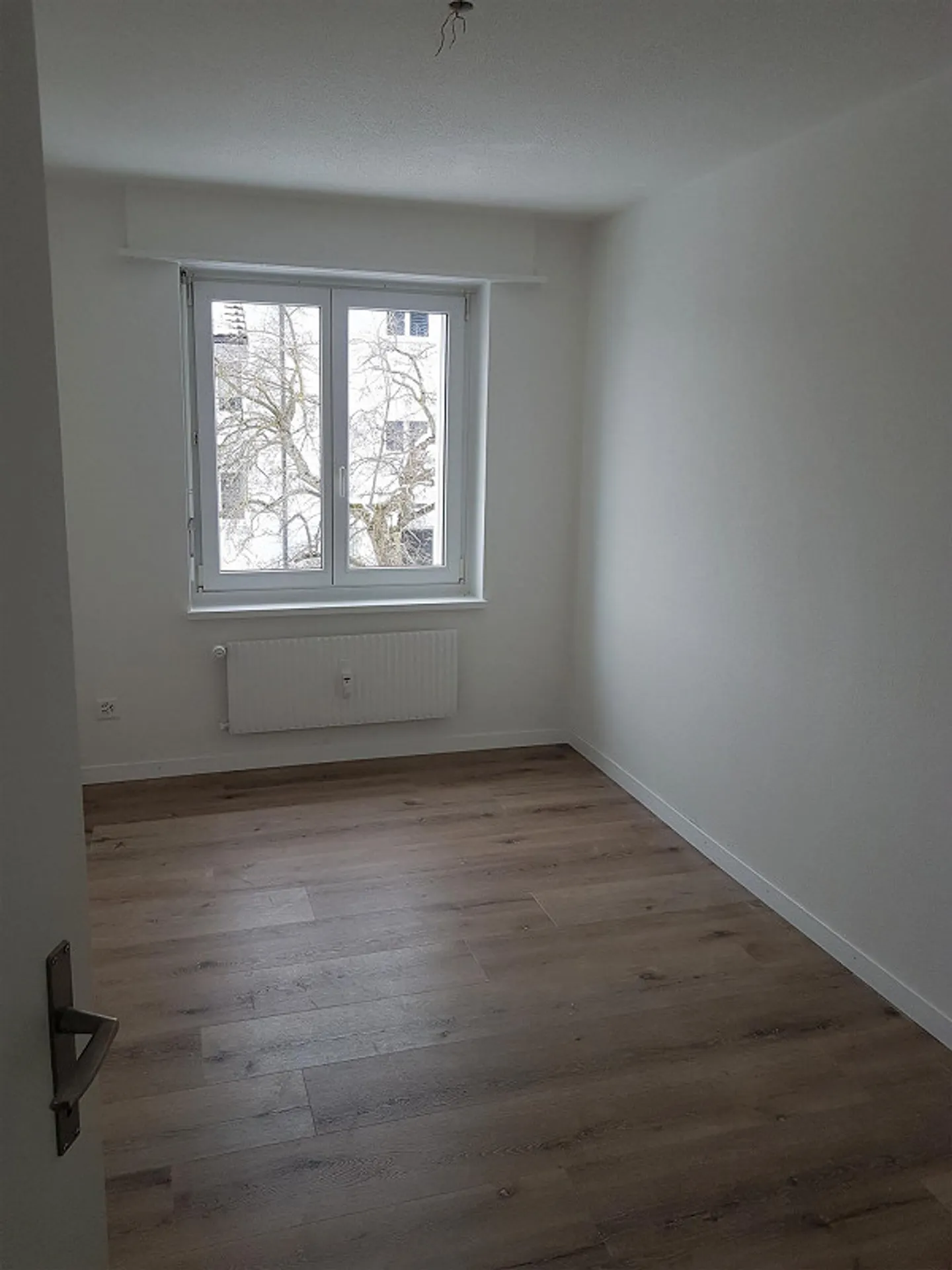 bright 4.5 room apartment with balcony - Photo 10 of 11